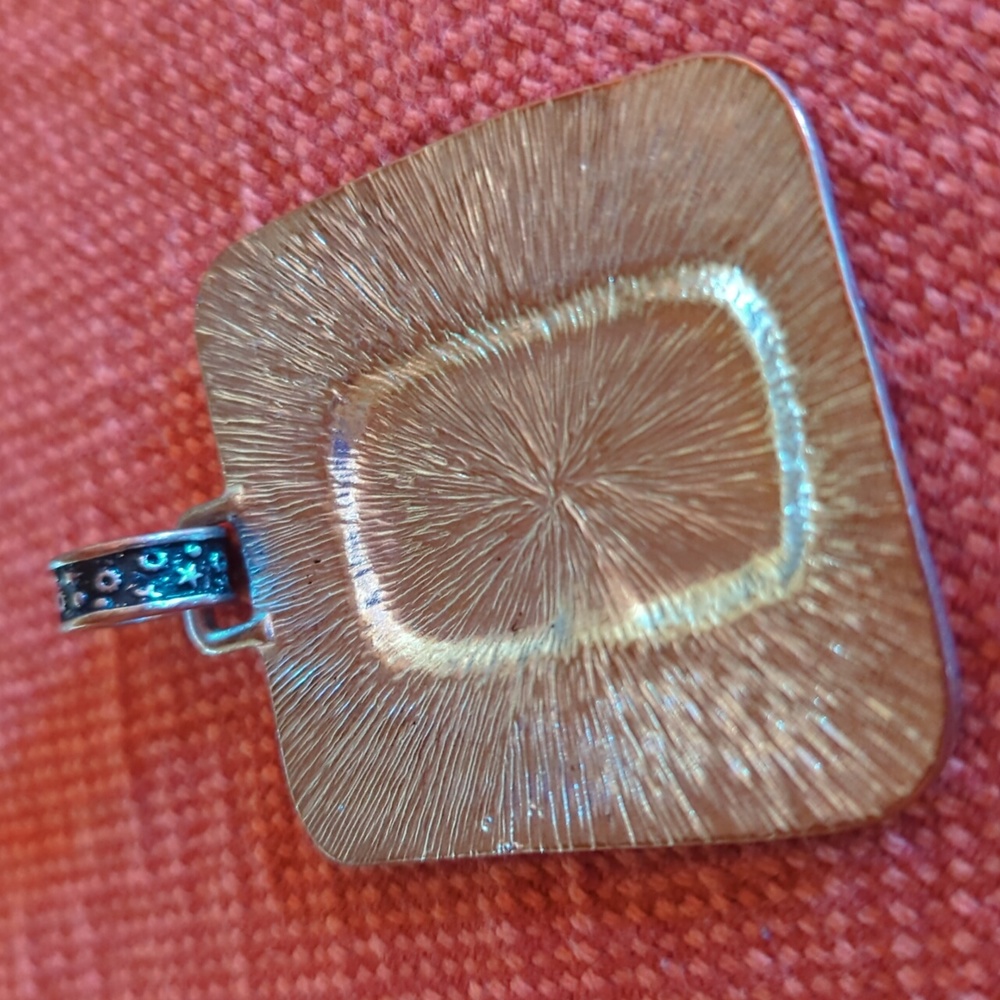 Beautiful Stars and Moons CJ Banks Chunky Pendant. EUC - Picture 4 of 9